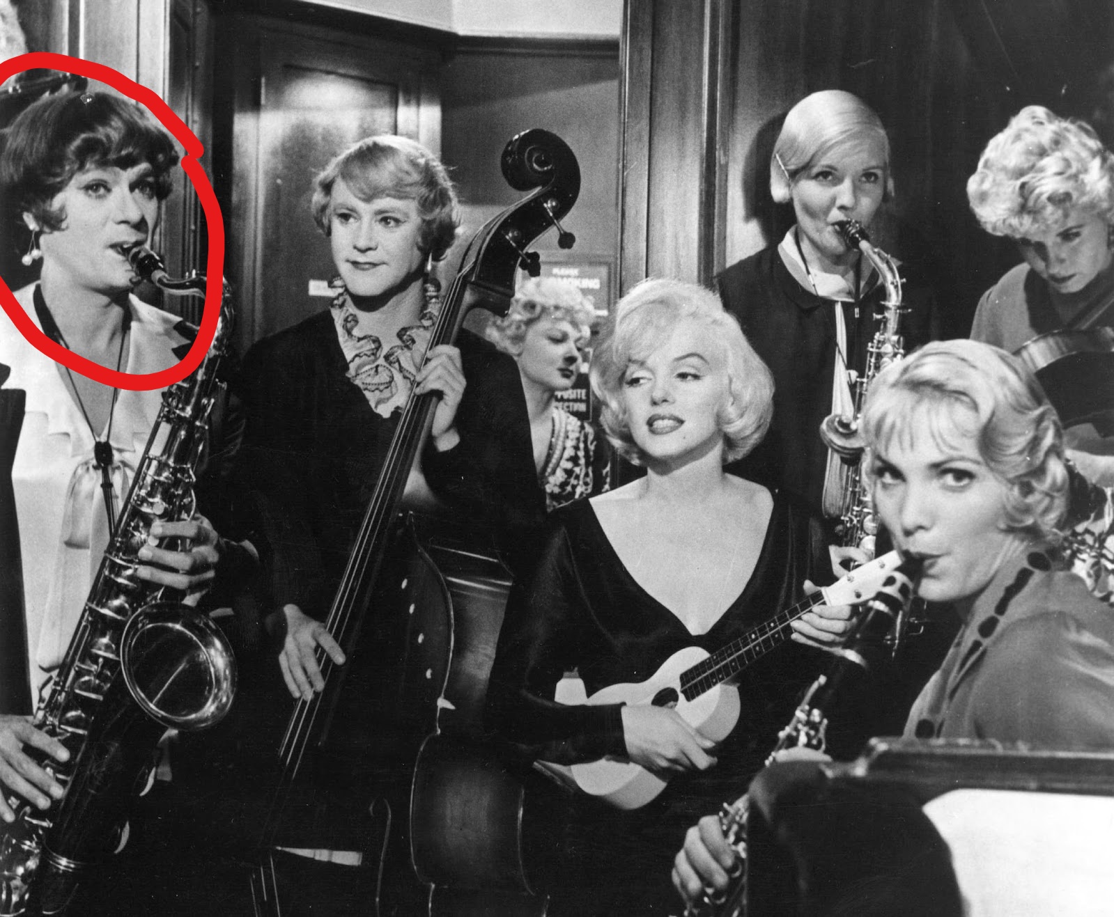 SHOCKING NEW DOCUMENTARY ‘SOME LIKE IT HOT’ REVEALS TONY CURTIS’ SECRET LIFE AS FEMALE SAXOPHONIST