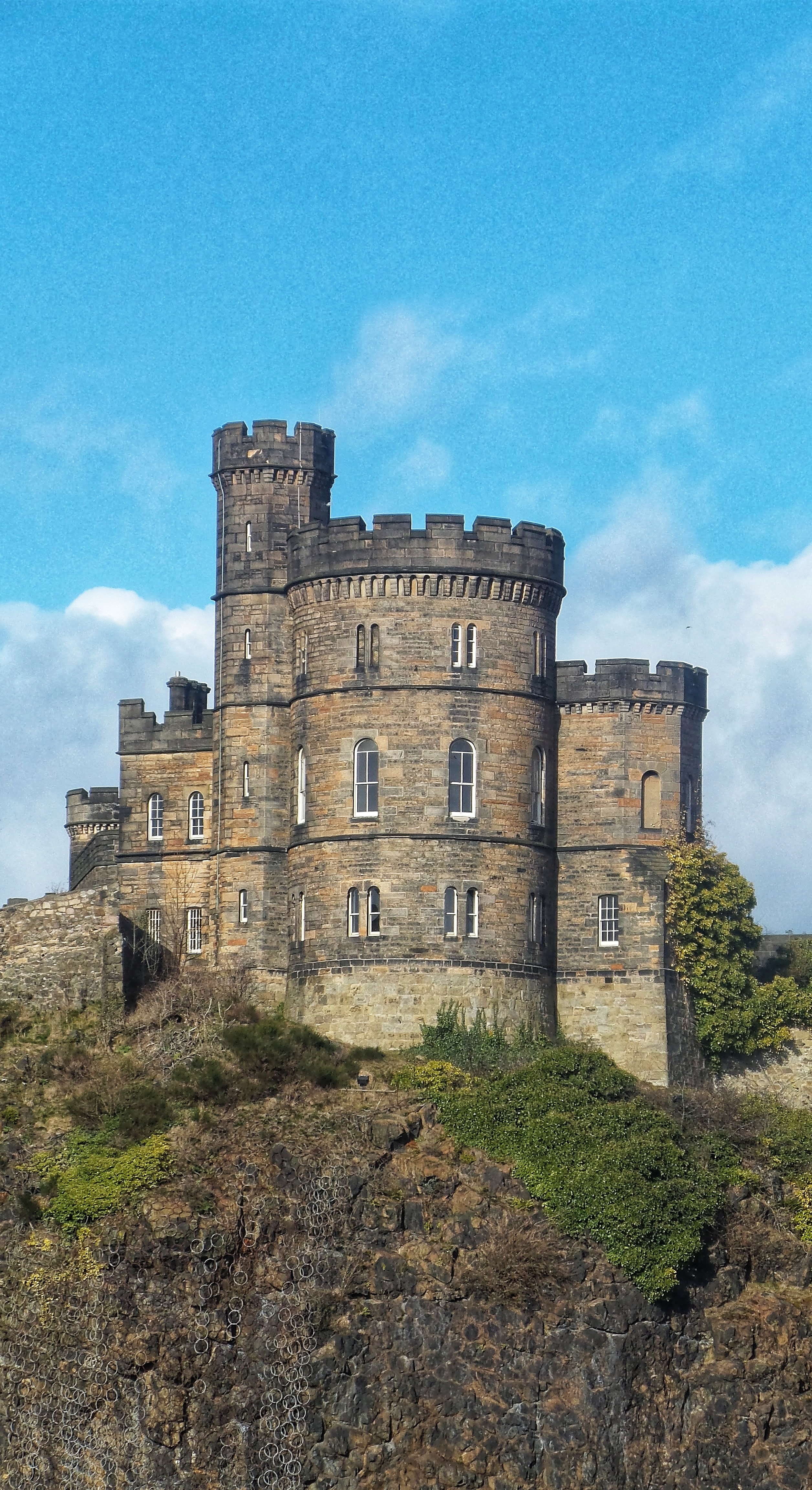 COUNT DRAKGORTH HAS SPOKEN: YOU SHALL HAVE HIS CASTLE IN DRAKGORTH FOREST IN RETURN FOR YOUR THREE BEDROOM PEORIA SPLIT LEVEL