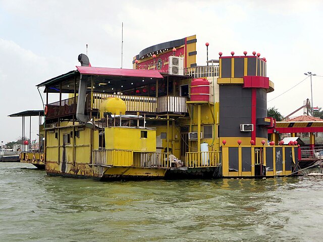 3 ICONIC FLOATING RESTAURANTS THAT JUST FLOATED AWAY